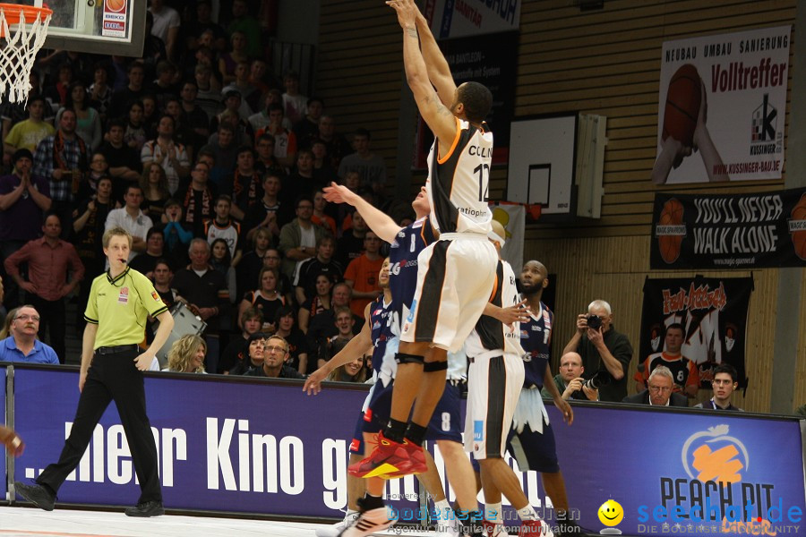 Basketball Bundesliga: ULM - BREMERHAVEN: Ulm, 27.02.2010