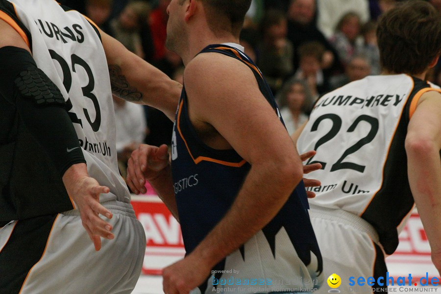 Basketball Bundesliga: ULM - BREMERHAVEN: Ulm, 27.02.2010