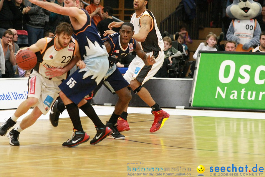 Basketball Bundesliga: ULM - BREMERHAVEN: Ulm, 27.02.2010