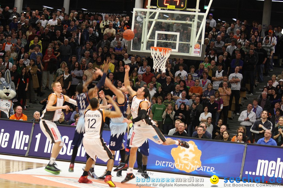 Basketball Bundesliga: ULM - BREMERHAVEN: Ulm, 27.02.2010