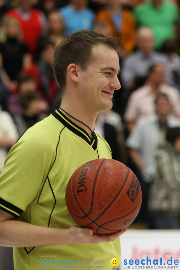 Basketball Bundesliga: ULM - BREMERHAVEN: Ulm, 27.02.2010