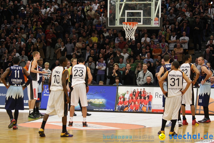 Basketball Bundesliga: ULM - BREMERHAVEN: Ulm, 27.02.2010