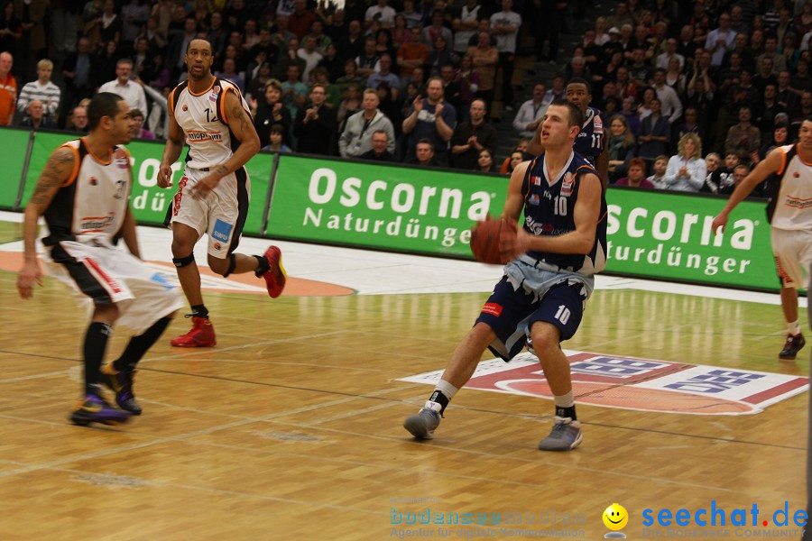 Basketball Bundesliga: ULM - BREMERHAVEN: Ulm, 27.02.2010