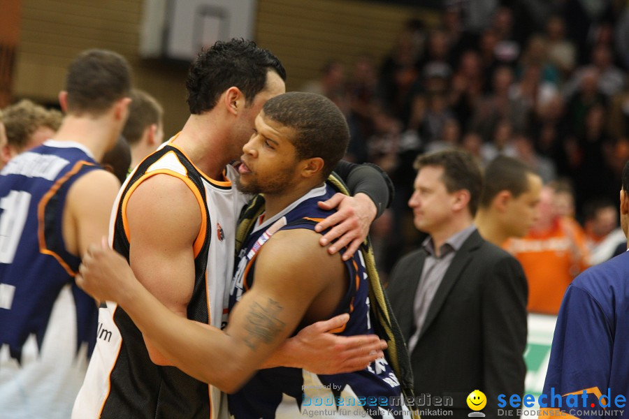 Basketball Bundesliga: ULM - BREMERHAVEN: Ulm, 27.02.2010