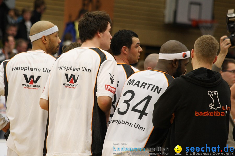 Basketball Bundesliga: ULM - BREMERHAVEN: Ulm, 27.02.2010