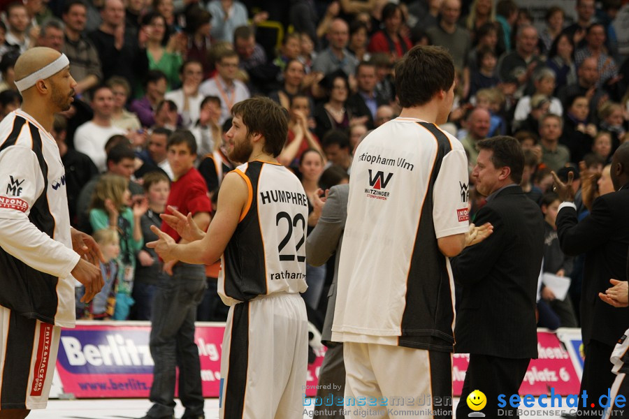 Basketball Bundesliga: ULM - BREMERHAVEN: Ulm, 27.02.2010