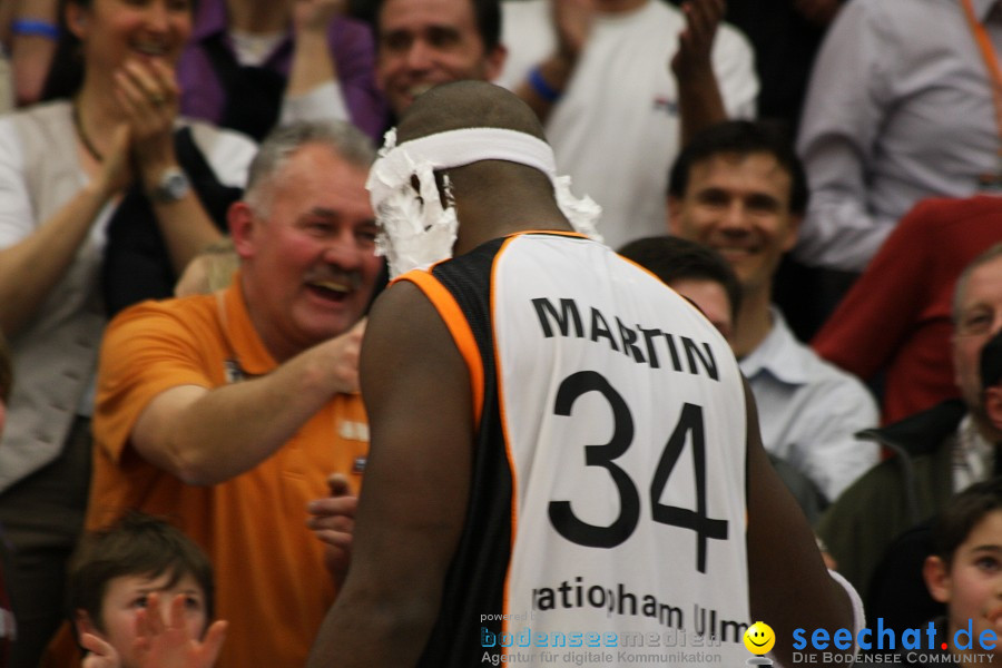 Basketball Bundesliga: ULM - BREMERHAVEN: Ulm, 27.02.2010