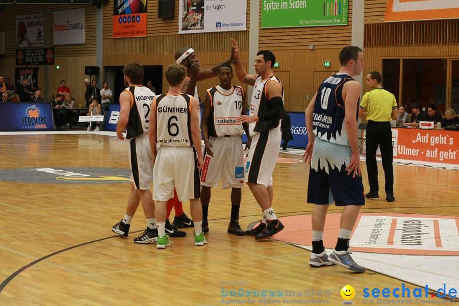 Basketball Bundesliga: ULM - BREMERHAVEN: Ulm, 27.02.2010