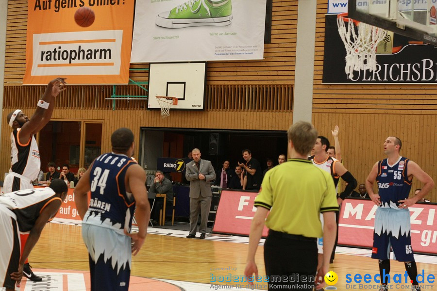 Basketball Bundesliga: ULM - BREMERHAVEN: Ulm, 27.02.2010