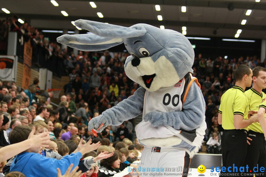 Basketball Bundesliga: ULM - BREMERHAVEN: Ulm, 27.02.2010