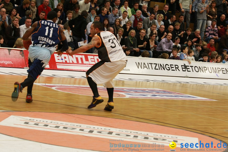 Basketball Bundesliga: ULM - BREMERHAVEN: Ulm, 27.02.2010