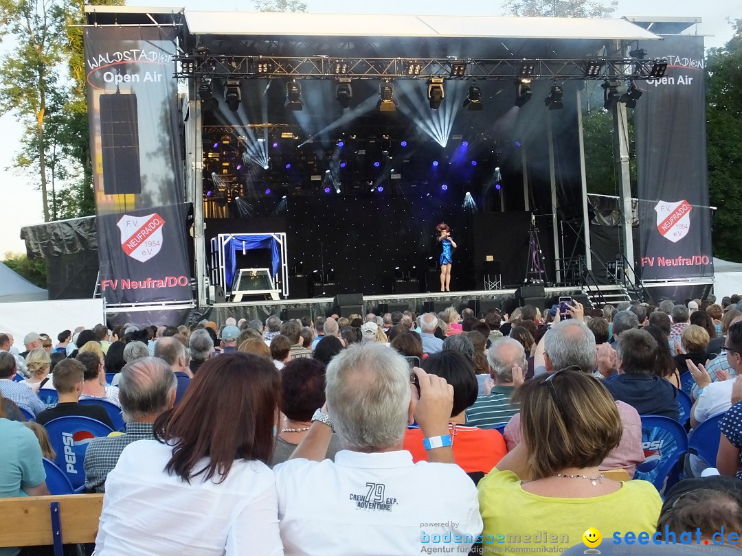 Waldstadion Open Air - Wommy Wonder, Peter Valance: Neufra, 04.07.2019