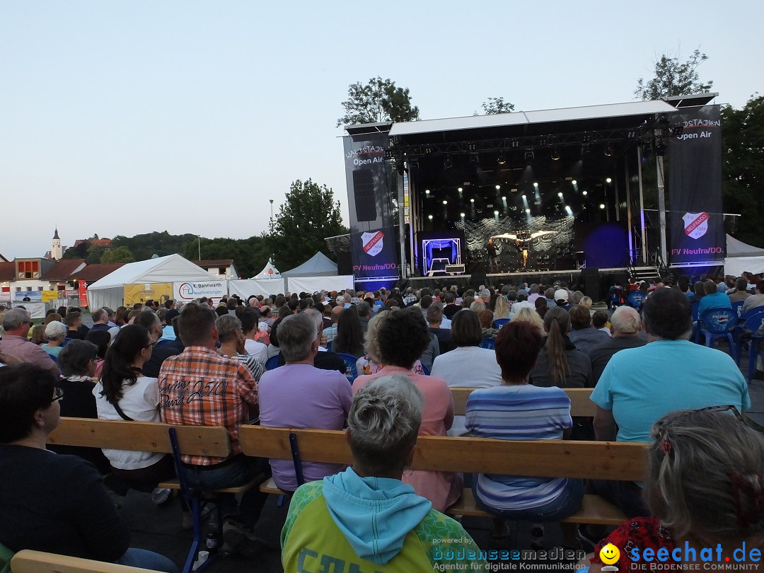 Waldstadion Open Air - Wommy Wonder, Peter Valance: Neufra, 04.07.2019