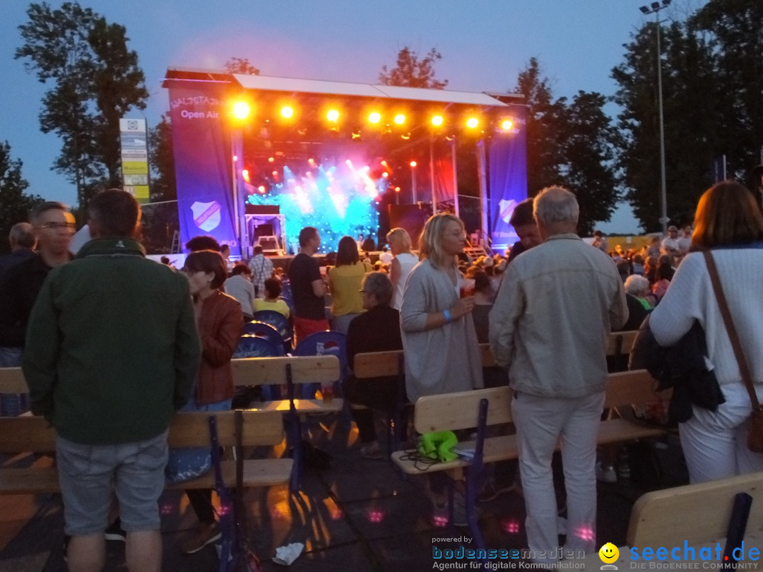 Waldstadion Open Air - Wommy Wonder, Peter Valance: Neufra, 04.07.2019