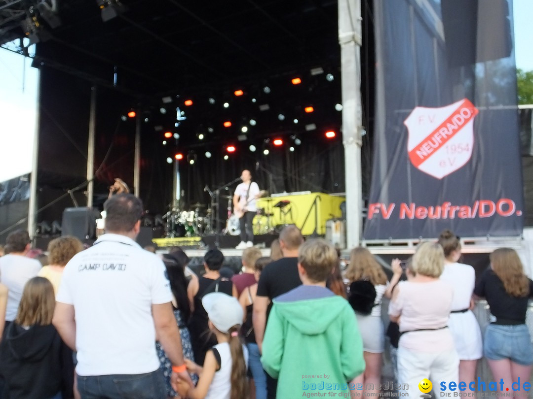 Waldstadion Open Air mit Lea und Mike Singer: Neufra, 05.07.2019