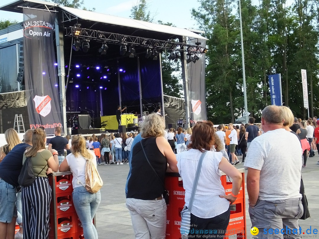 Waldstadion Open Air mit Lea und Mike Singer: Neufra, 05.07.2019