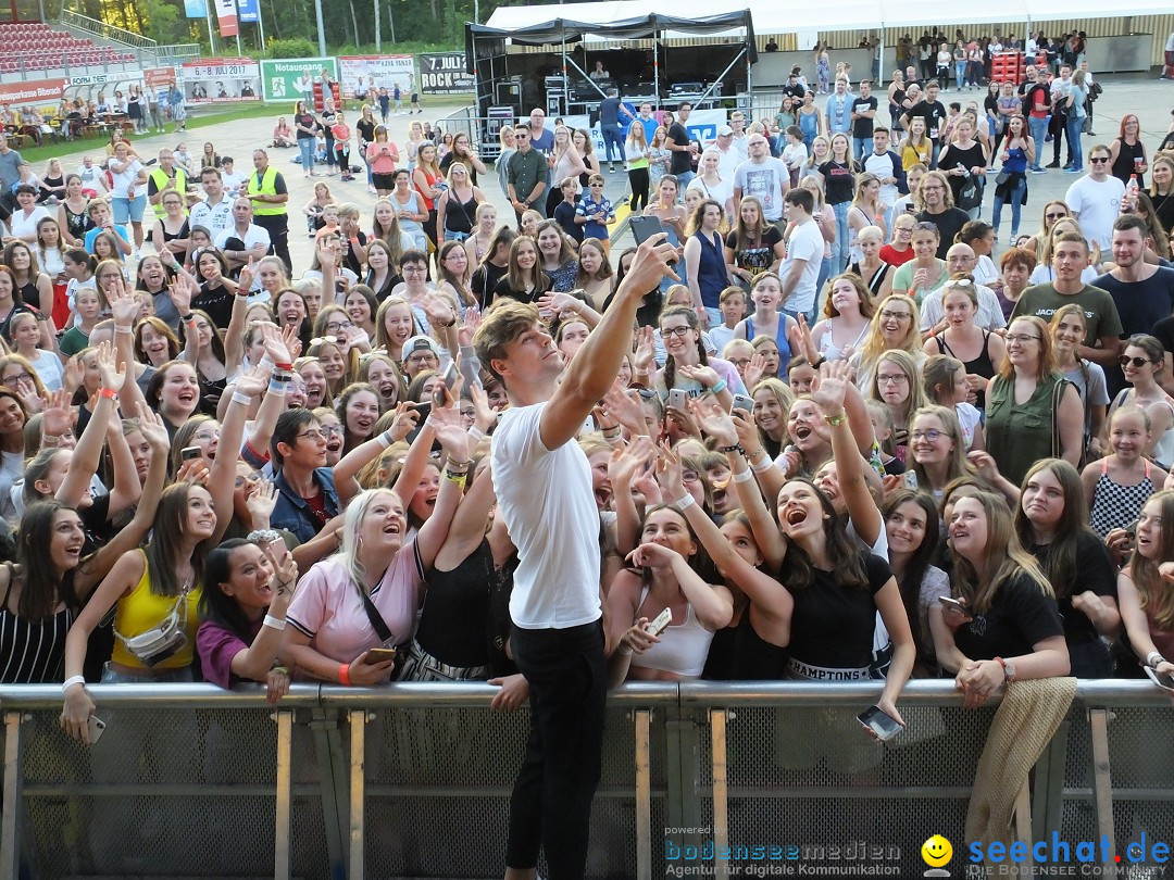 Waldstadion Open Air mit Lea und Mike Singer: Neufra, 05.07.2019