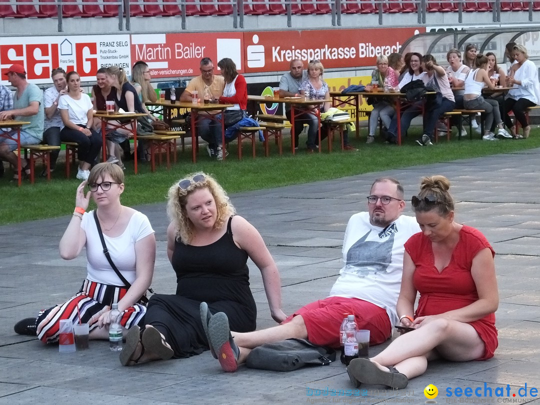 Waldstadion Open Air mit Lea und Mike Singer: Neufra, 05.07.2019