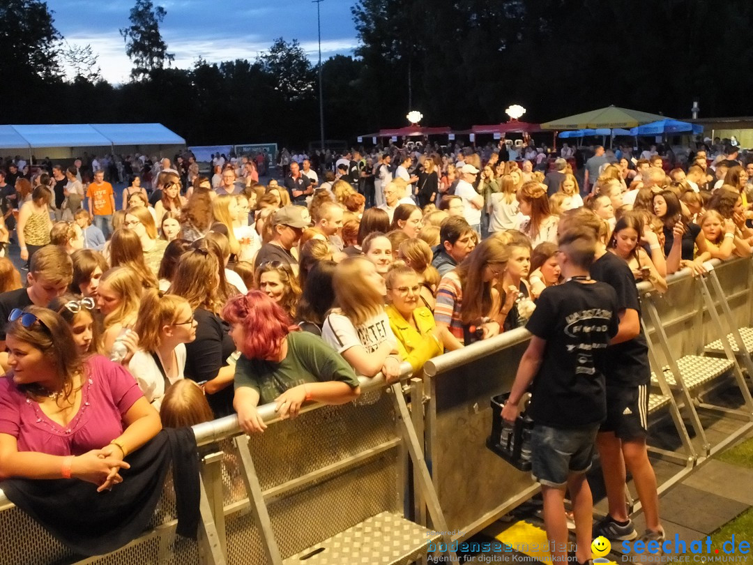 Waldstadion Open Air mit Lea und Mike Singer: Neufra, 05.07.2019