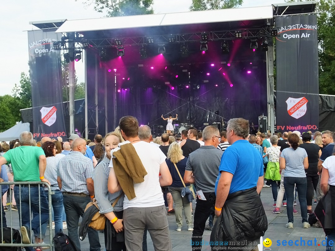 Waldstadion Open Air mit Beatrice Egli und Francine Jordi: Neufra, 06.07.20