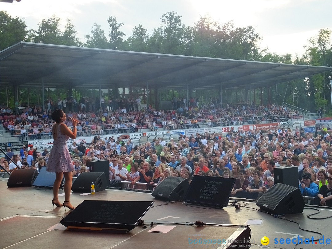 Waldstadion Open Air mit Beatrice Egli und Francine Jordi: Neufra, 06.07.20