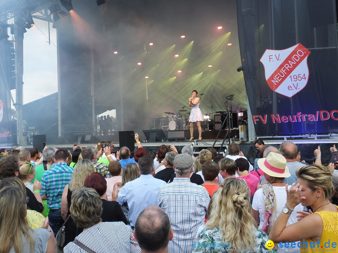 Waldstadion Open Air mit Beatrice Egli und Francine Jordi: Neufra, 06.07.20