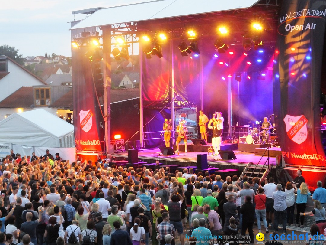 Waldstadion Open Air mit Beatrice Egli und Francine Jordi: Neufra, 06.07.20