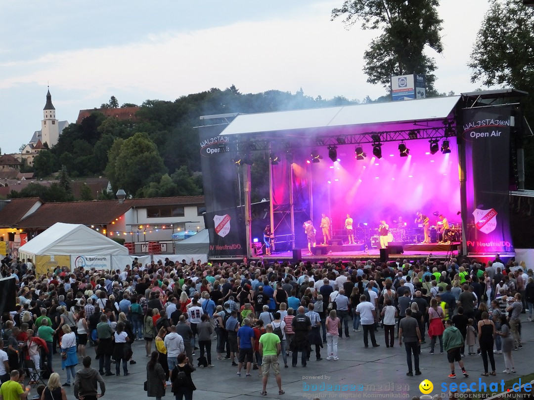 Waldstadion Open Air mit Beatrice Egli und Francine Jordi: Neufra, 06.07.20