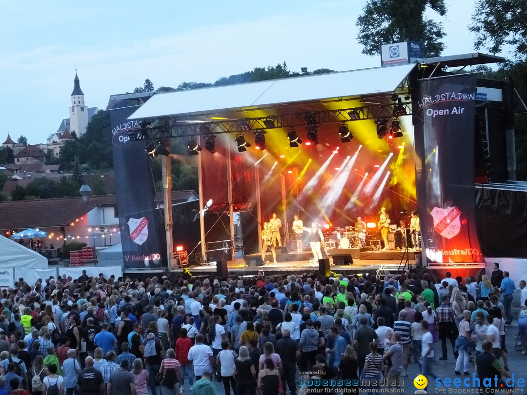 Waldstadion Open Air mit Beatrice Egli und Francine Jordi: Neufra, 06.07.20