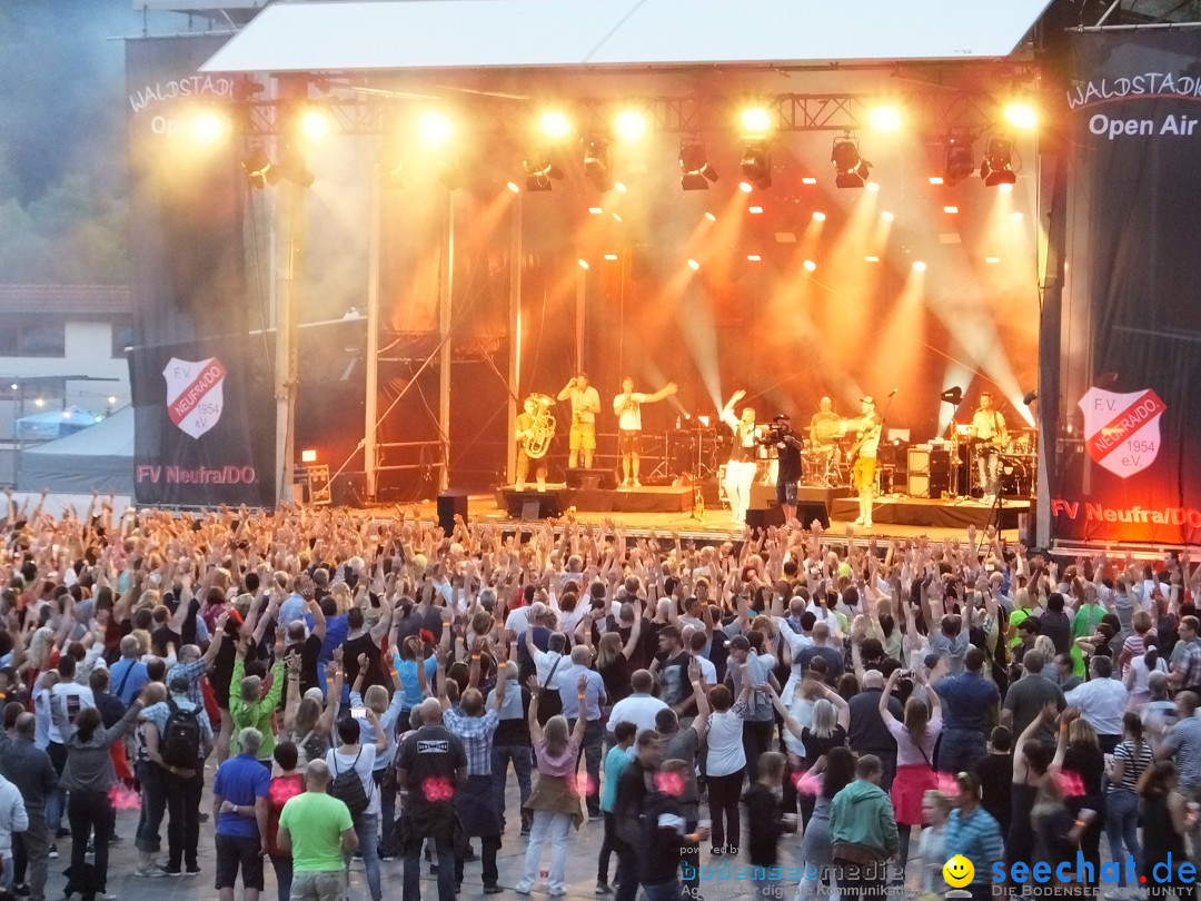 Waldstadion Open Air mit Beatrice Egli und Francine Jordi: Neufra, 06.07.20