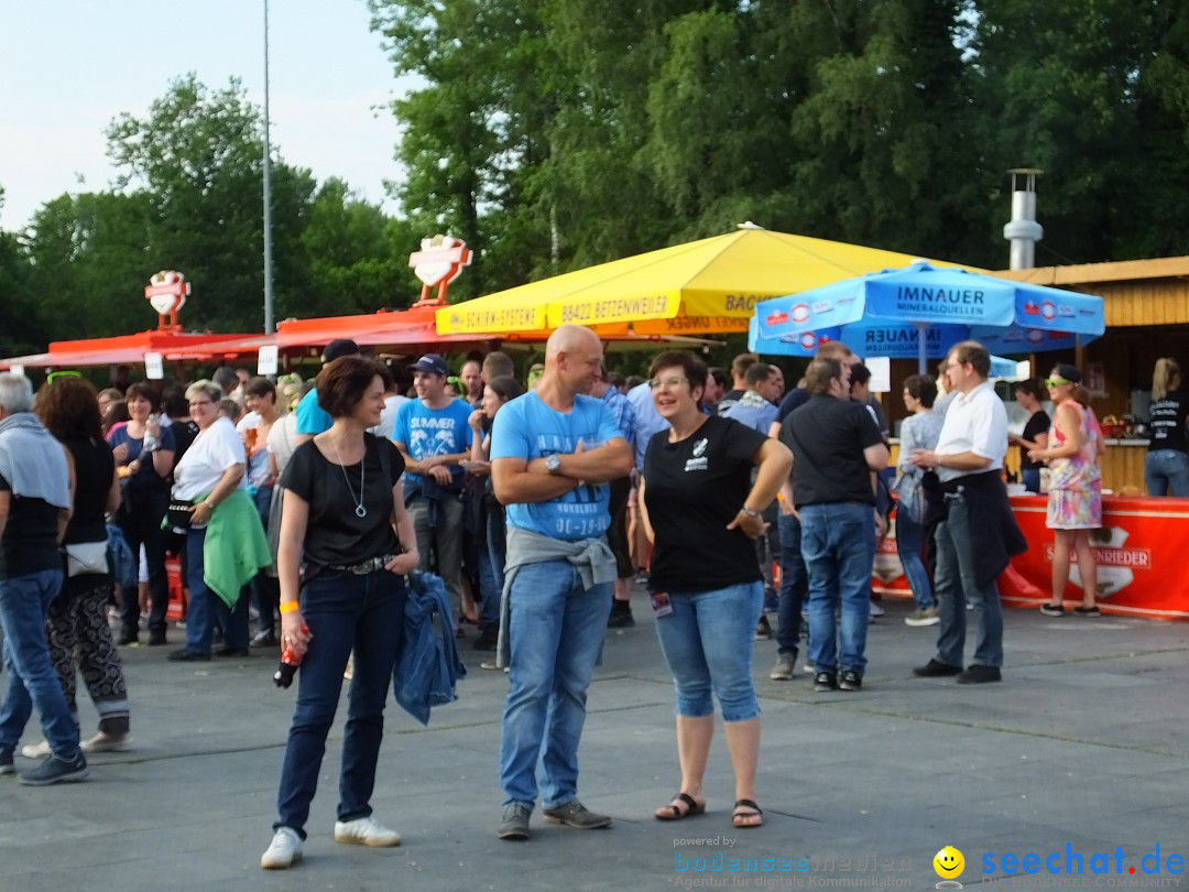 Waldstadion Open Air mit Beatrice Egli und Francine Jordi: Neufra, 06.07.20