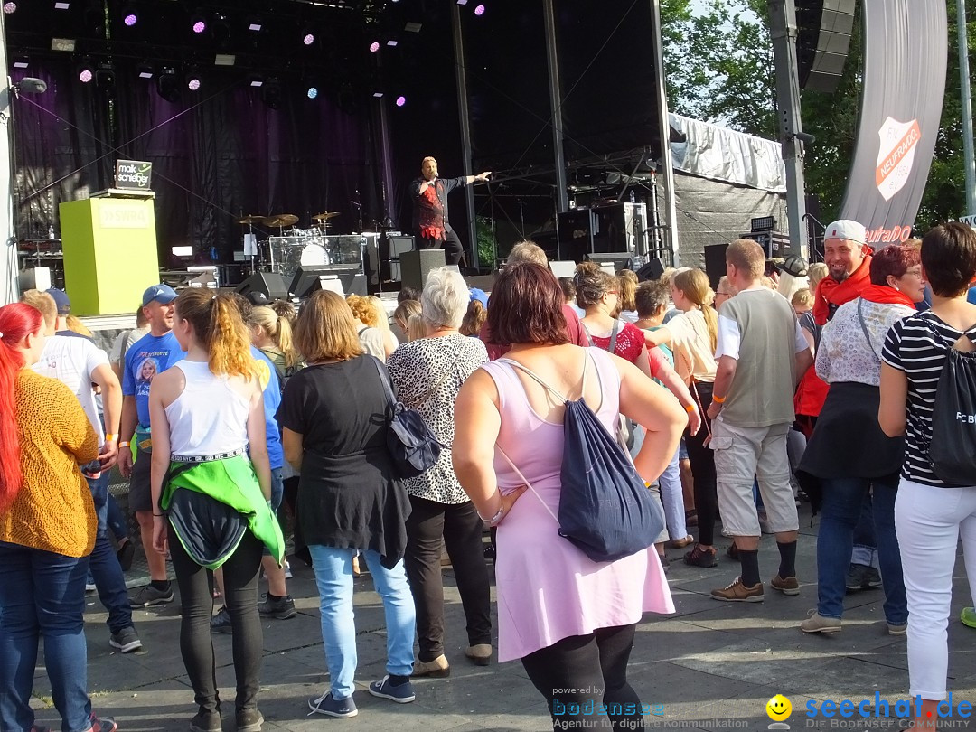 Waldstadion Open Air mit Beatrice Egli und Francine Jordi: Neufra, 06.07.20