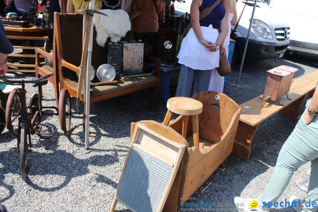 Flohmarkt in Altstaetten SG: Schweiz am Bodensee, 14.07.2019