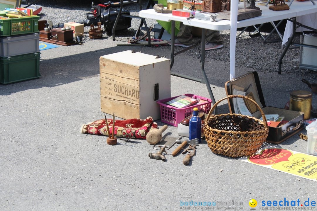 Flohmarkt in Altstaetten SG: Schweiz am Bodensee, 14.07.2019