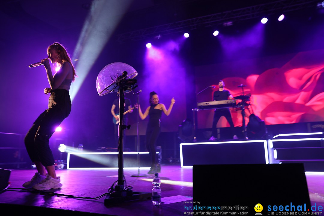 Glasperlenspiel Licht und Schatten Tour, Oberschwabenhalle: Ravensburg, 29.