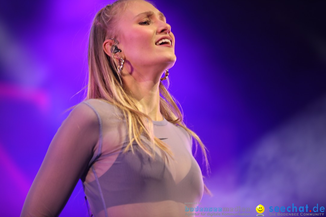 Glasperlenspiel Licht und Schatten Tour, Oberschwabenhalle: Ravensburg, 29.