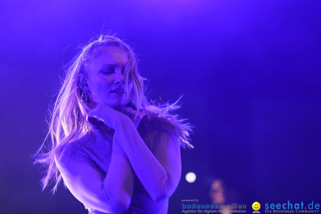 Glasperlenspiel Licht und Schatten Tour, Oberschwabenhalle: Ravensburg, 29.