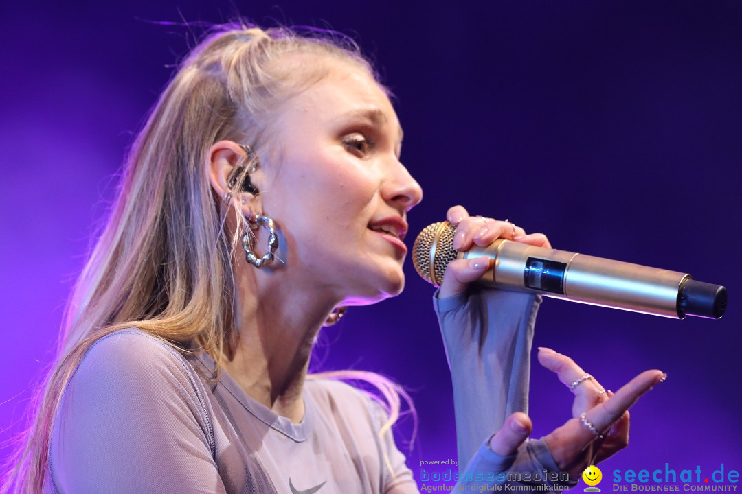 Glasperlenspiel Licht und Schatten Tour, Oberschwabenhalle: Ravensburg, 29.