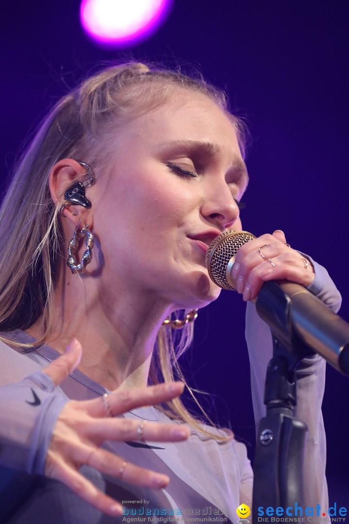 Glasperlenspiel Licht und Schatten Tour, Oberschwabenhalle: Ravensburg, 29.