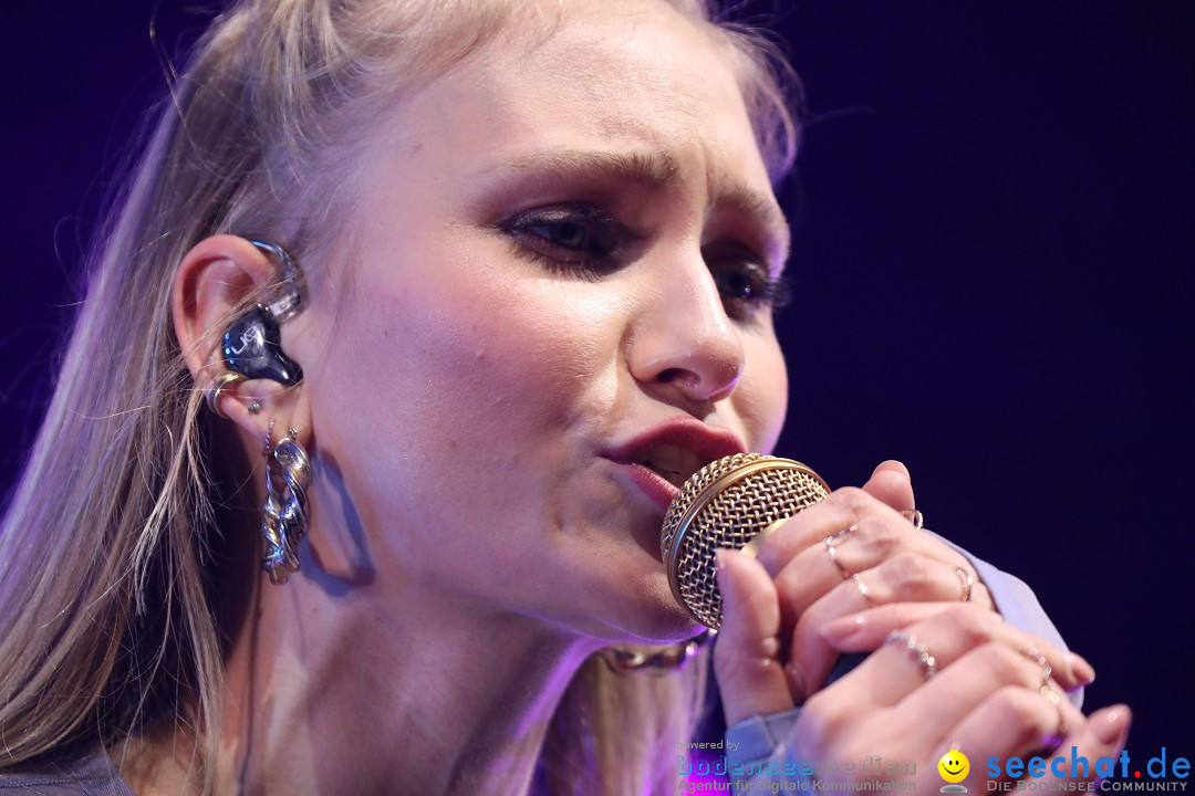 Glasperlenspiel Licht und Schatten Tour, Oberschwabenhalle: Ravensburg, 29.