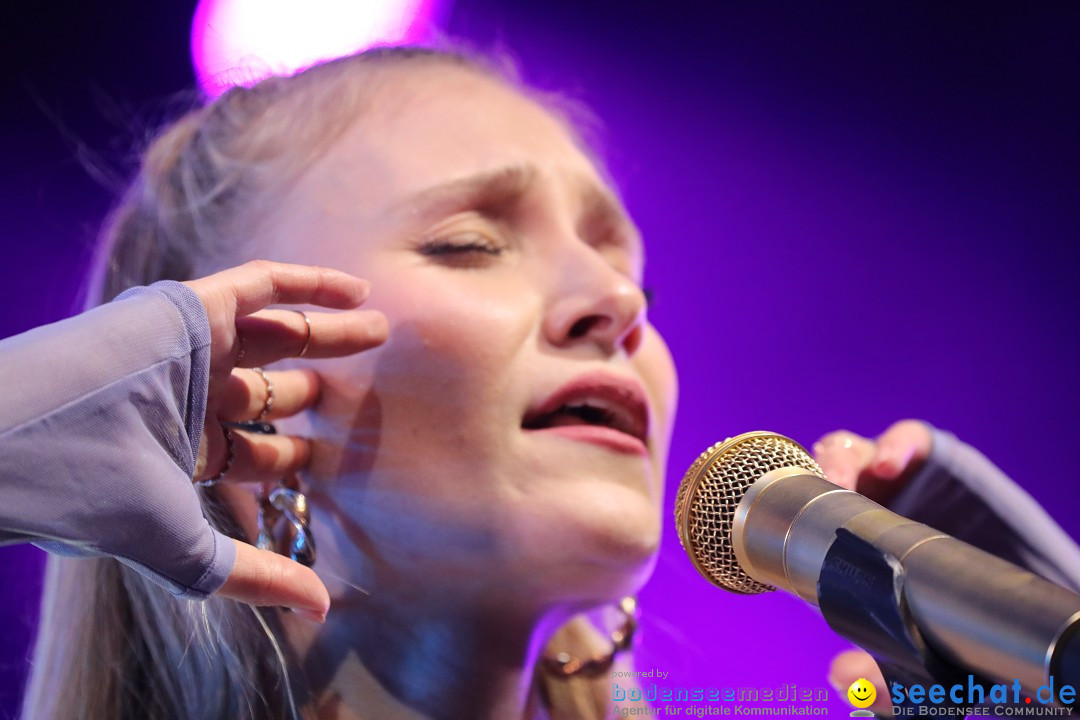 Glasperlenspiel Licht und Schatten Tour, Oberschwabenhalle: Ravensburg, 29.