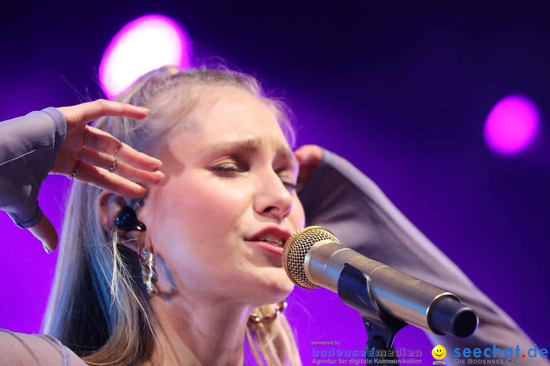 Glasperlenspiel Licht und Schatten Tour, Oberschwabenhalle: Ravensburg, 29.