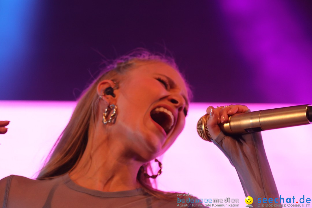 Glasperlenspiel Licht und Schatten Tour, Oberschwabenhalle: Ravensburg, 29.