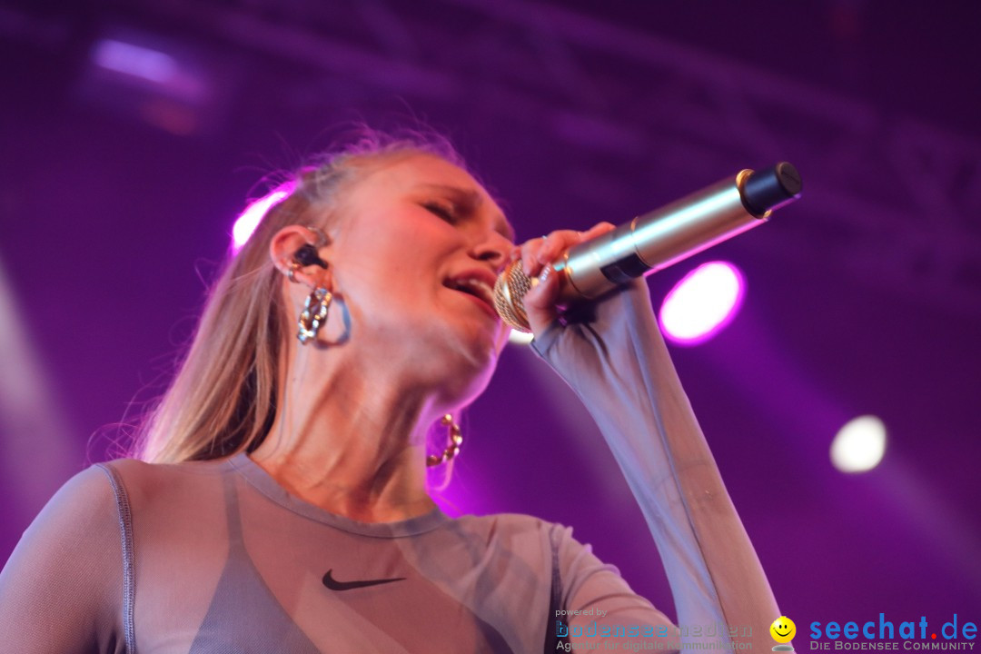 Glasperlenspiel Licht und Schatten Tour, Oberschwabenhalle: Ravensburg, 29.