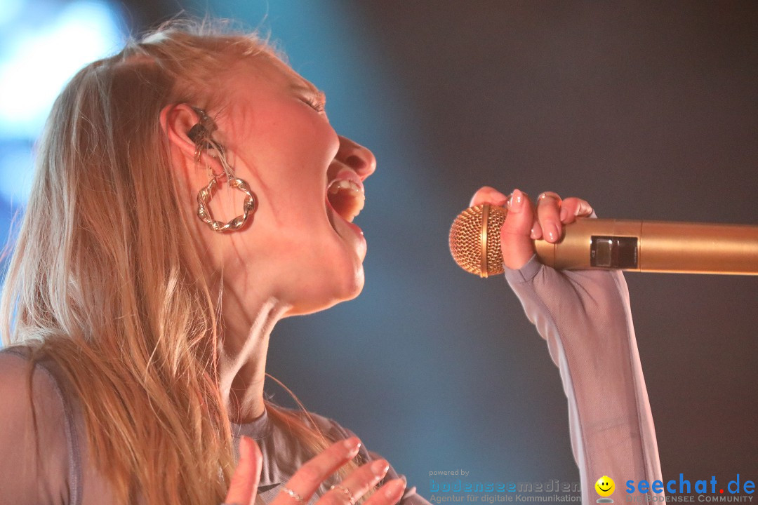 Glasperlenspiel Licht und Schatten Tour, Oberschwabenhalle: Ravensburg, 29.