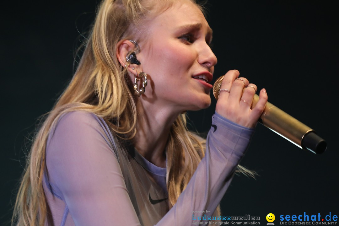 Glasperlenspiel Licht und Schatten Tour, Oberschwabenhalle: Ravensburg, 29.