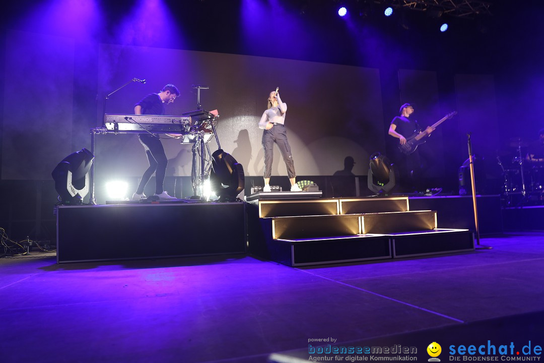 Glasperlenspiel Licht und Schatten Tour, Oberschwabenhalle: Ravensburg, 29.