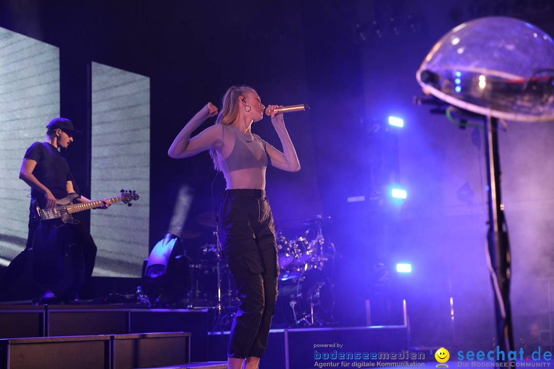 Glasperlenspiel Licht und Schatten Tour, Oberschwabenhalle: Ravensburg, 29.