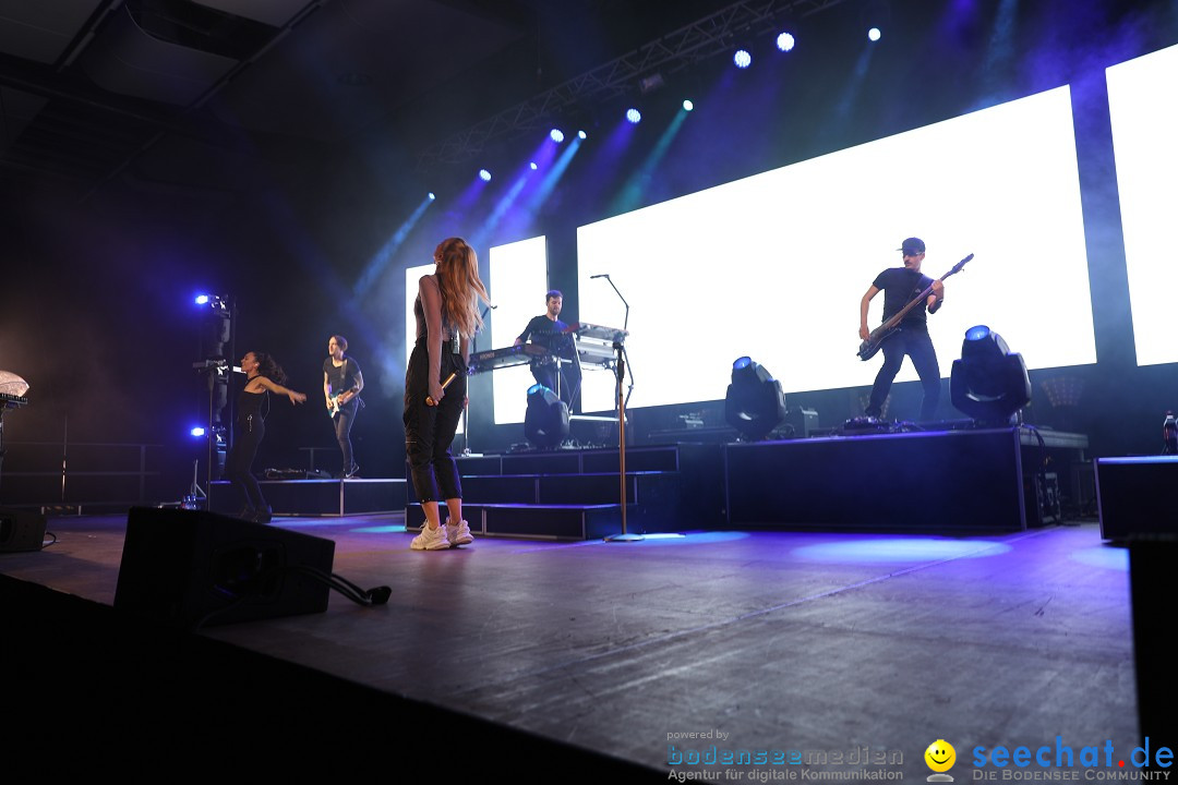 Glasperlenspiel Licht und Schatten Tour, Oberschwabenhalle: Ravensburg, 29.