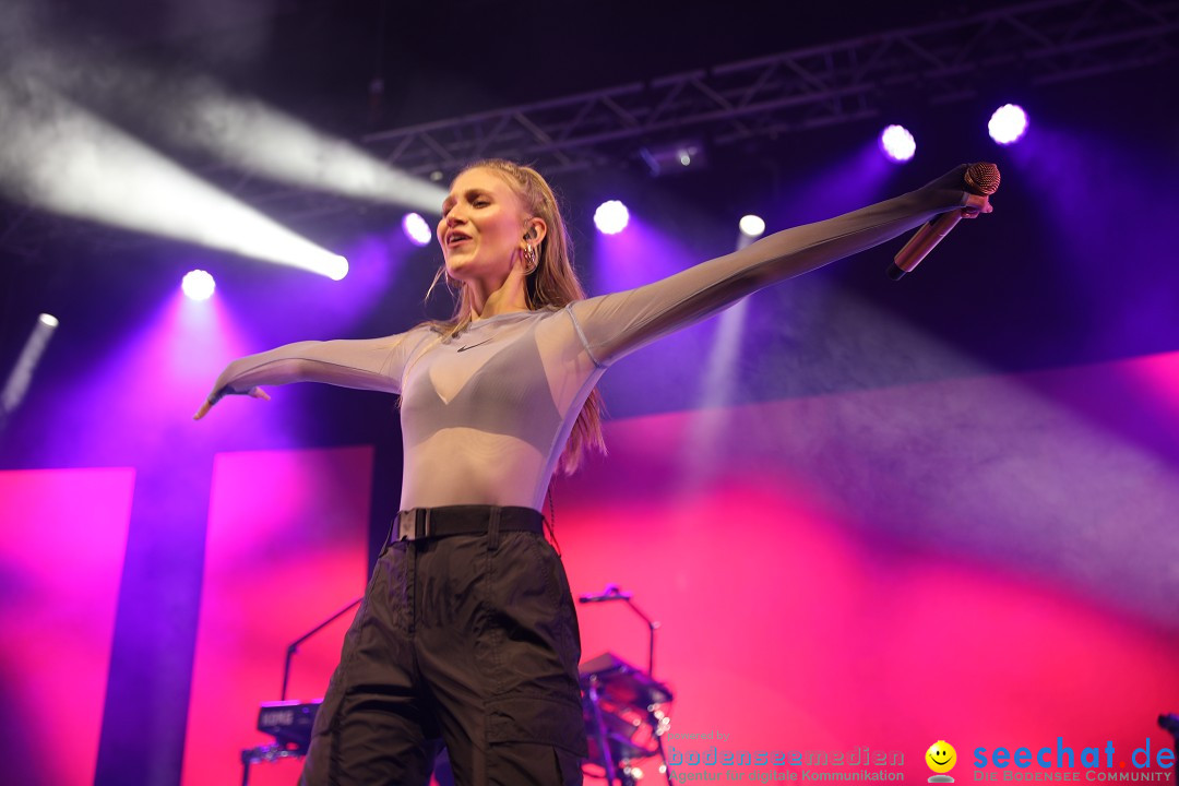 Glasperlenspiel Licht und Schatten Tour, Oberschwabenhalle: Ravensburg, 29.